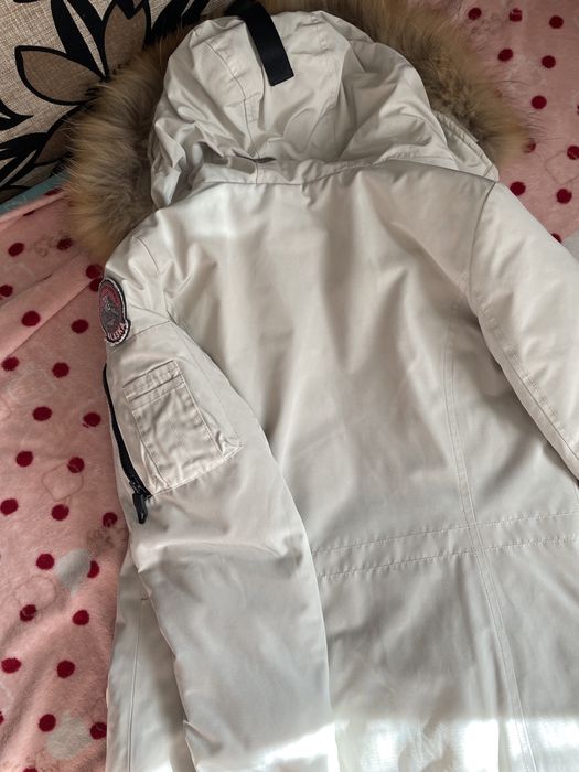 Зимова куртка жіноча