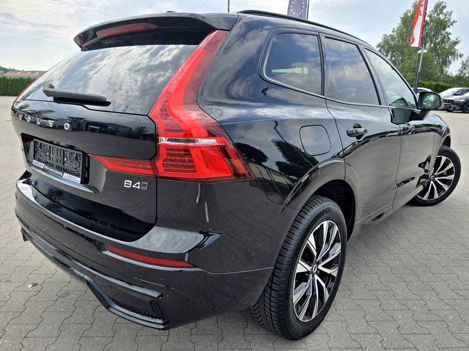 Volvo XC 60 B4 AWD 2024R R-DESIGN DARK PLUS kamera asystent Z NIEMIEC