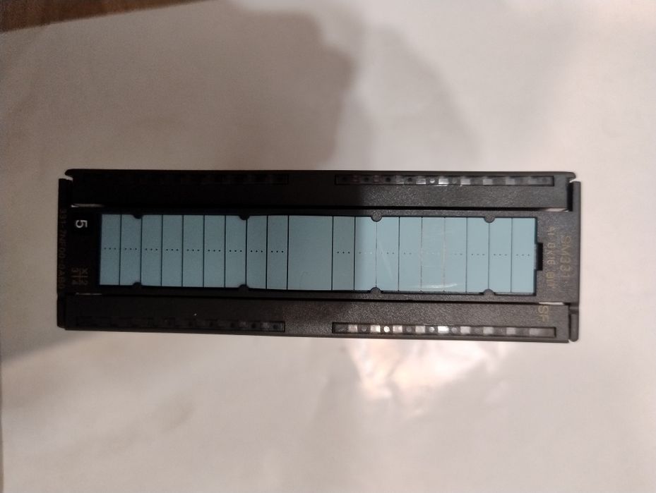 6ES7 331-7NF00-0AB0 SM331 AI 8x16BIT Siemens simatic s7 300 PLC hmi