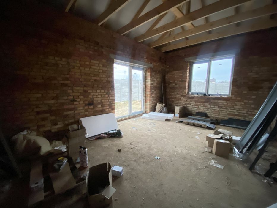 Продаж будинку в чистовому стані!