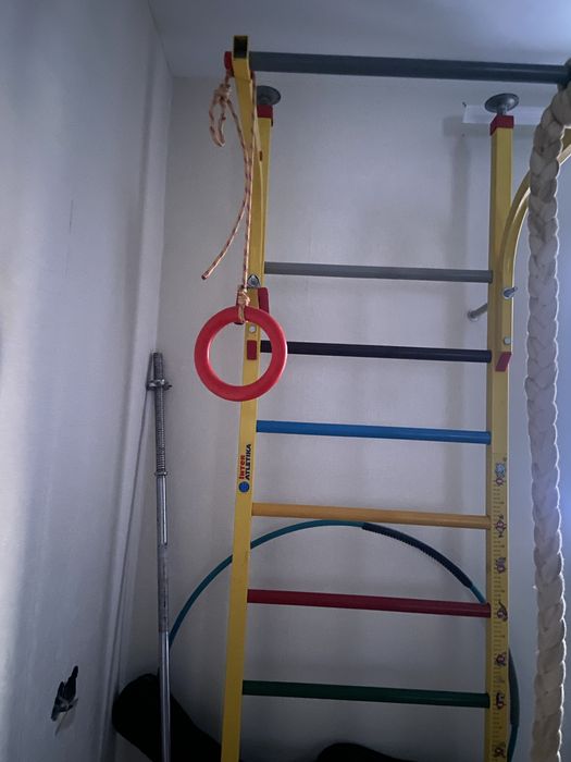 продам шведську стінку