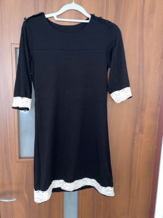 Czarna sukienka zara