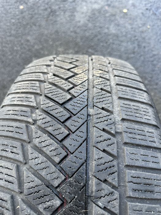 3szt Opony zimowe Continental TS 850 P 255/45/20