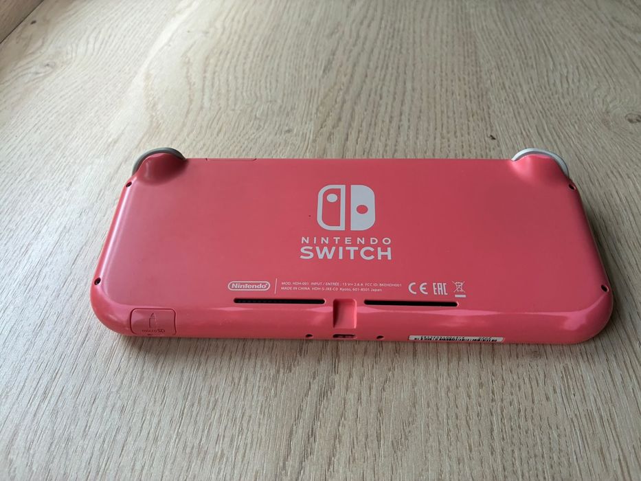 Nintendo Switch Lite + gra+ karta micro SD 64gb