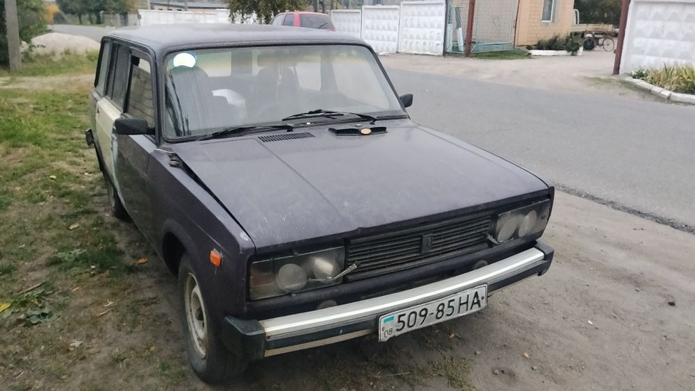 Продам жигуль 2104