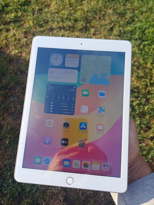 iPad 6 128GB Wi-Fi Silver Оригінал iOS 17.7.11