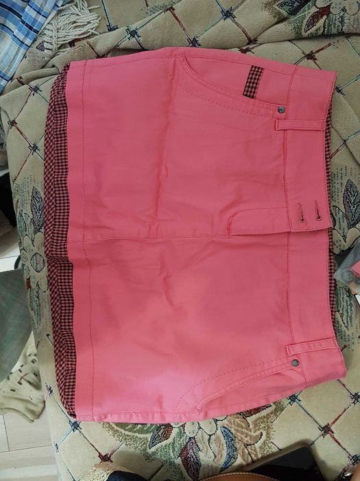 Юбка продаю новую