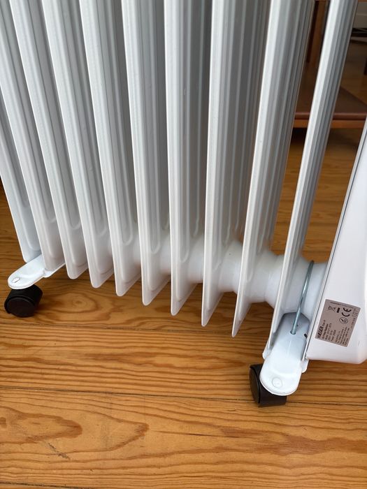 Aquecedor elétrico Radiador a Óleo