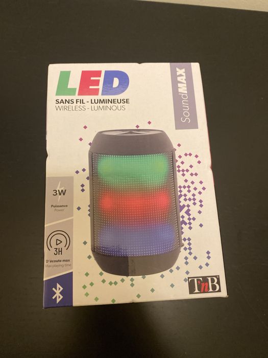 Coluna bluetooth jova na caixa