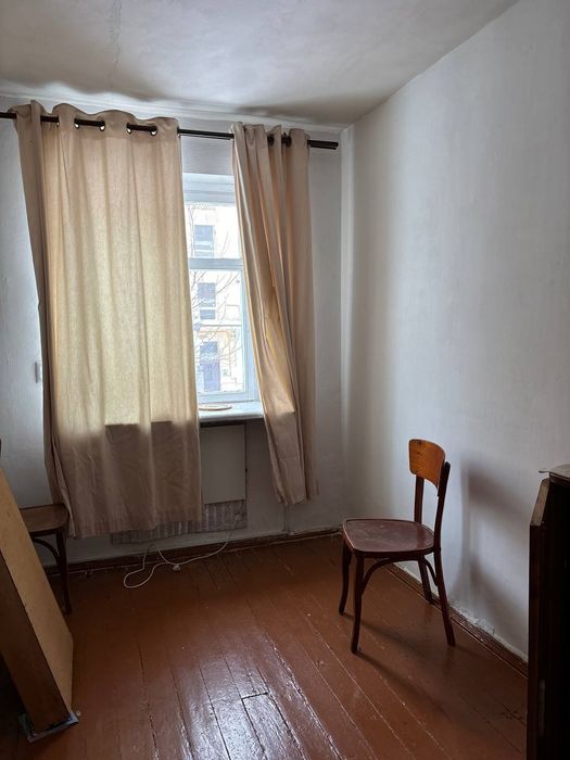 Продаж 3-кімнатної квартири