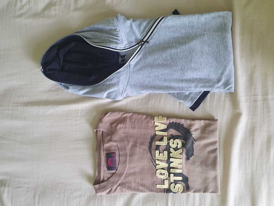 Varias T-shirts diferentes