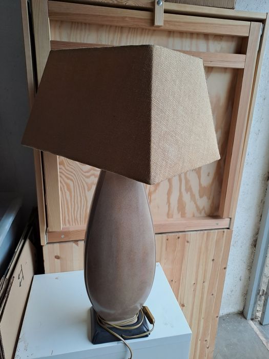 Table Lamp428624580539197443
