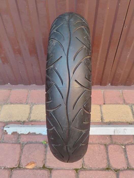 Opona motocyklowa 110/70R16