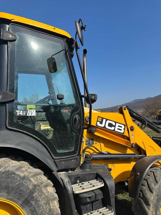 Екскаватор навантажувач JCB 3CX 2022