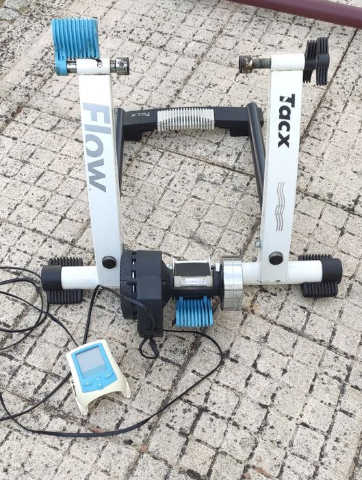 Btt componentes treino Stages roda 700 135mm , pneu e cassete  rolo, p