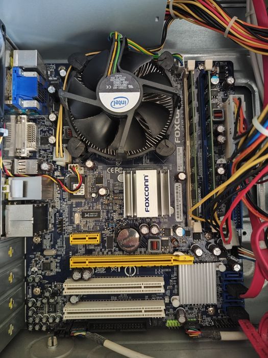 Torre  PC Tsunami