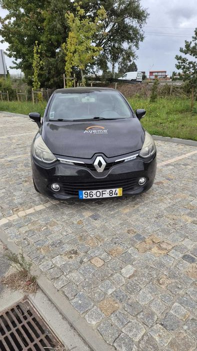 Carro Renault Clio IV 2013