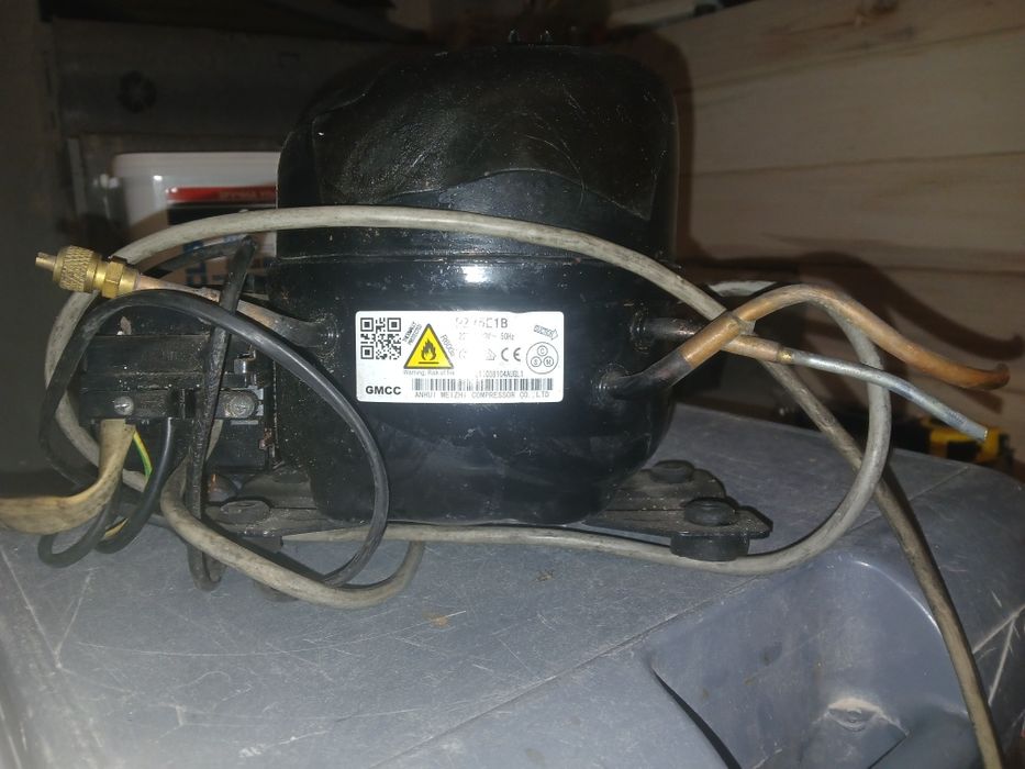 Продам компрессор для холодильника