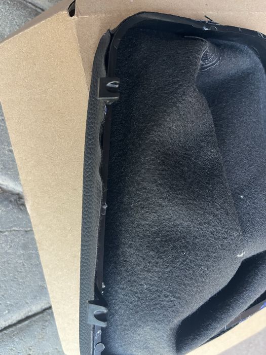 Чохол кпп BMW  E46 3серия 316 318 320