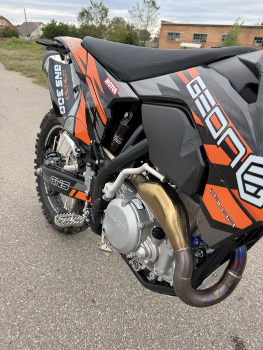 Мотоцикл Geon Dakar GNS 300R