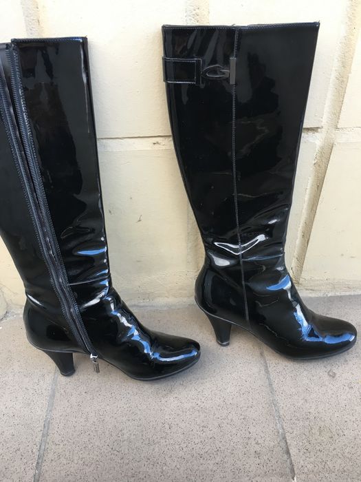 Сапоги Италия кожа лакированая и зимние