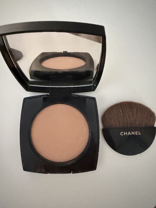 Puder Chanel Les Beiges B20