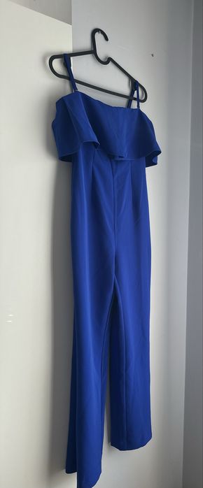Elegancki kombinezon Guess