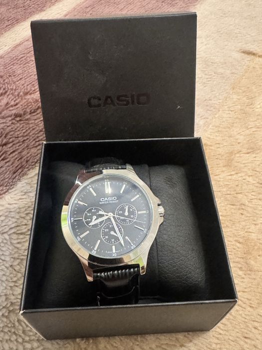 Оригінальний годинник  Casio