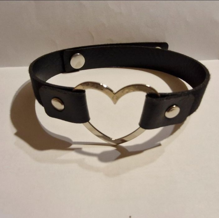Czarny choker serduszko na udo/ szyje