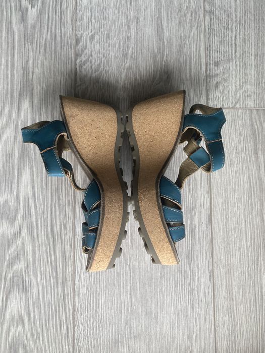 Sandálias Azuis da Fly London