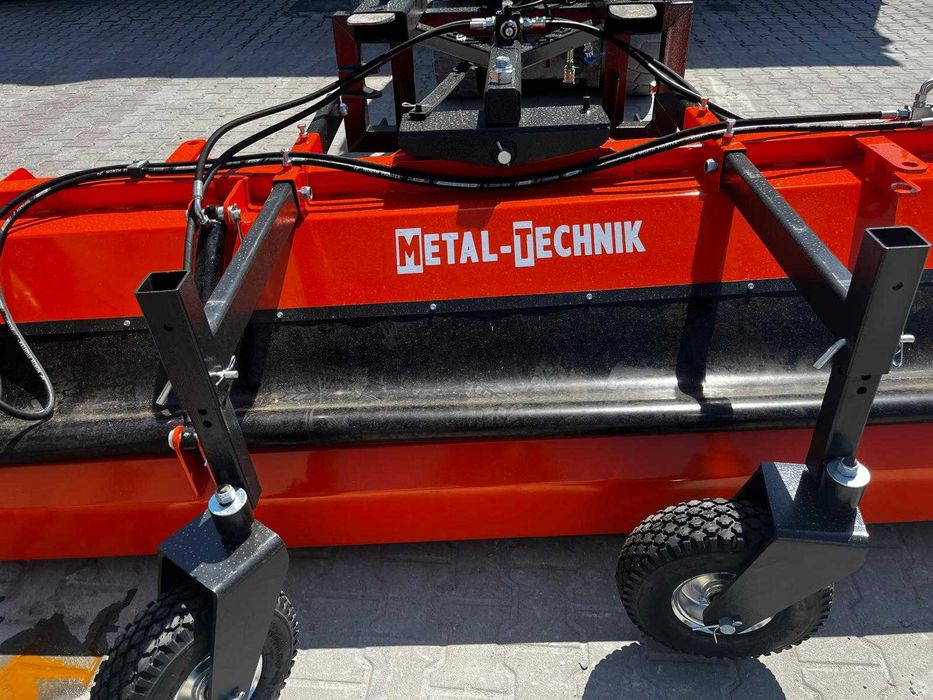 Zamiatarka Metal - Technik 2,4m mocowanie 3w1 / Super cena / Dostarczamy maszyny na terenie całej Polski