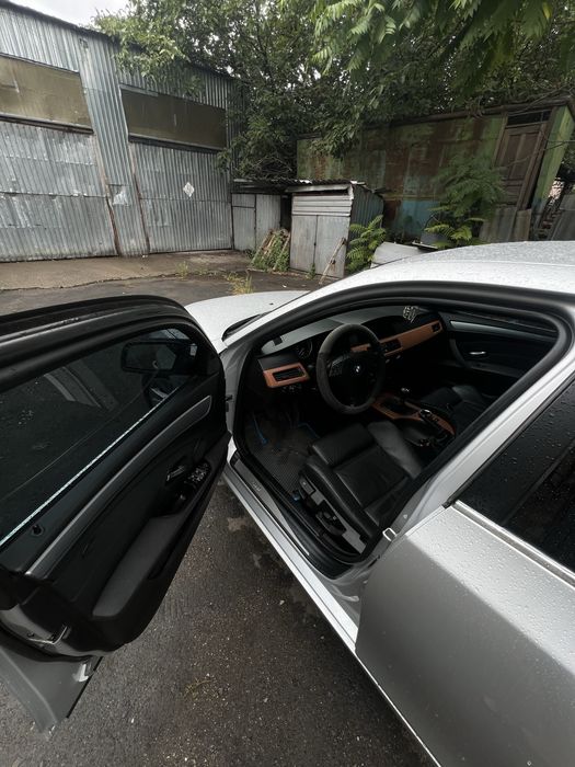 Продам BMW E 60 m54b22