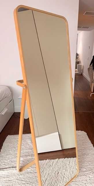 Espelho IKORNNES do IKEA em excelente estado, praticamente sem uso.