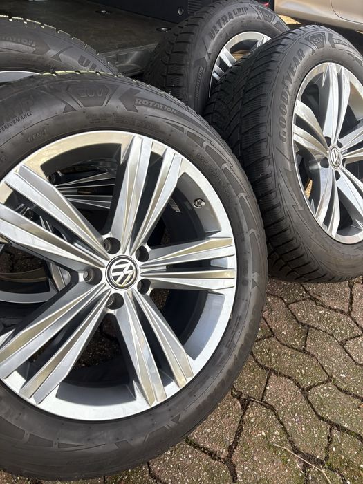 Диски Vw Touareg R19 Sebring 5*112 ET28 8,5j