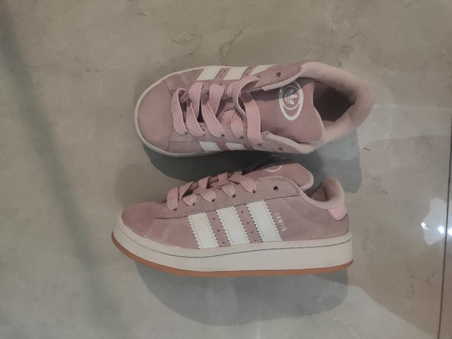 кросівки Adidas на дівчинку, 32 розмір , 21 см устілка