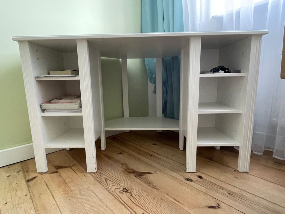 Biurko Ikea Brusali Białe Narożne