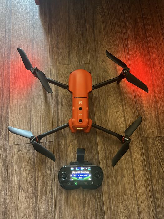 Квадрокоптер Autel EVO II Pro в отличном состоянии!