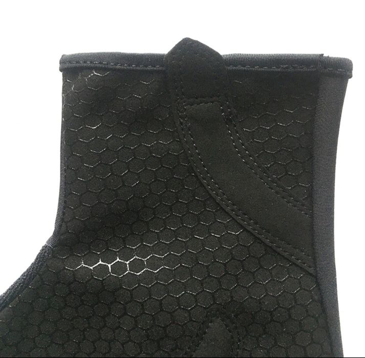 Luvas e Meias de Ciclismo