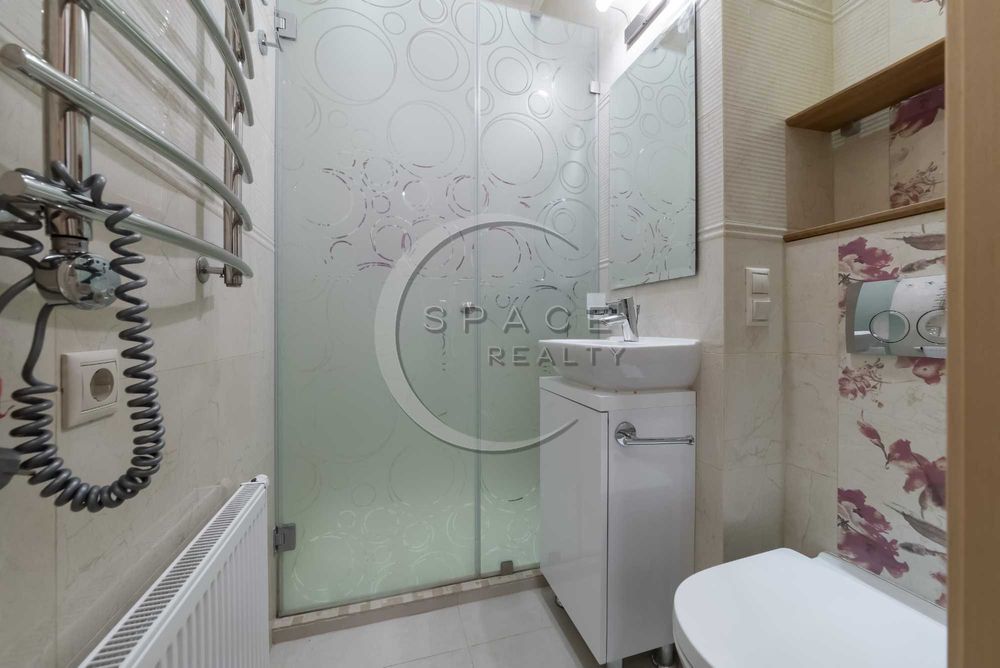 Продаж 4-кімнатної квартири в ЖК Новопечерські Липки - Драгомирова 16