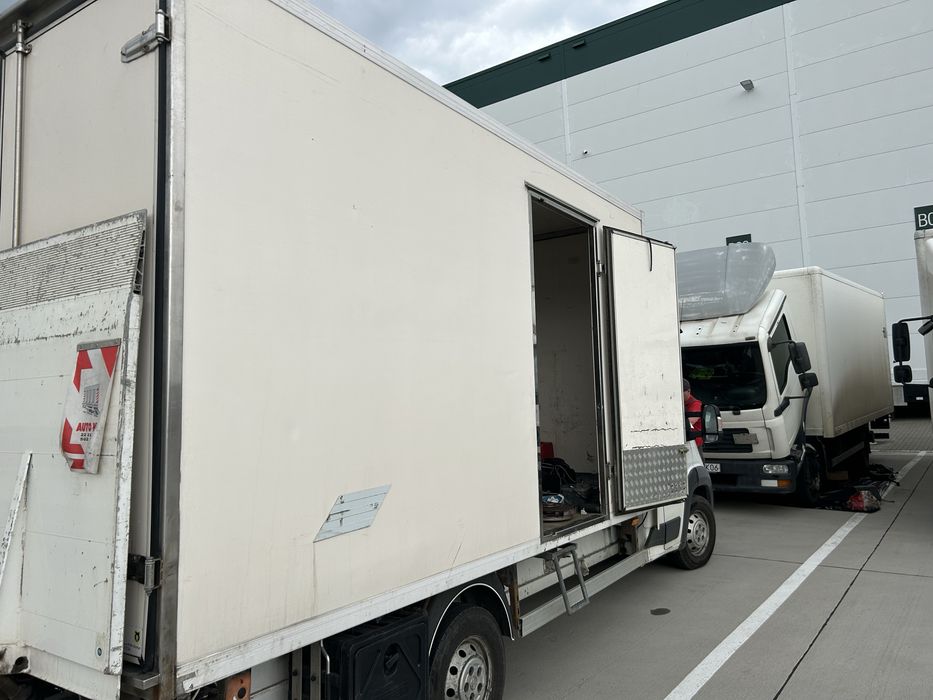 Peugeot Boxer Kontener Winda