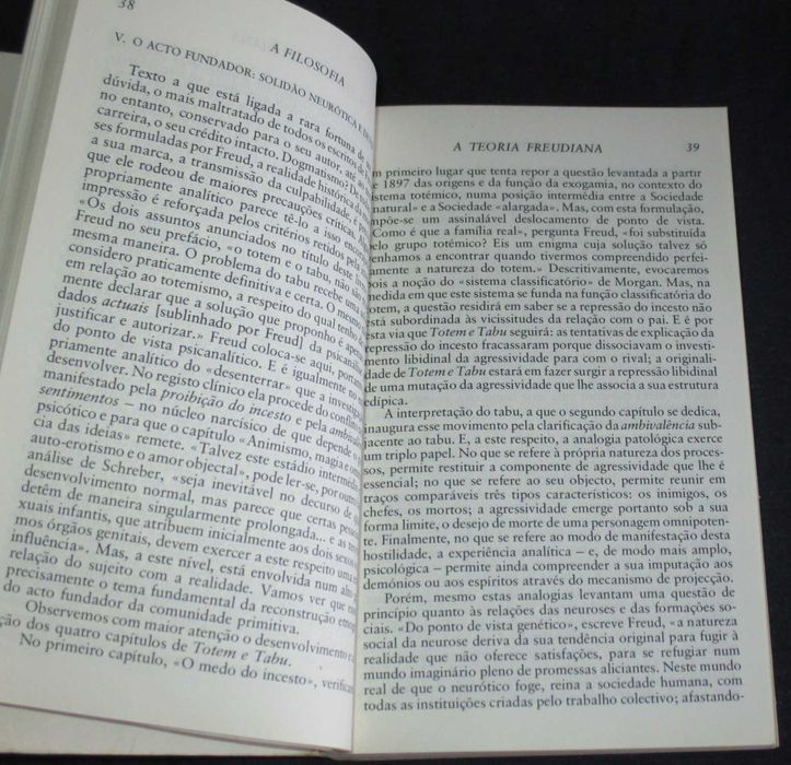 Livro A Filosofia do Século XX François Châtelet