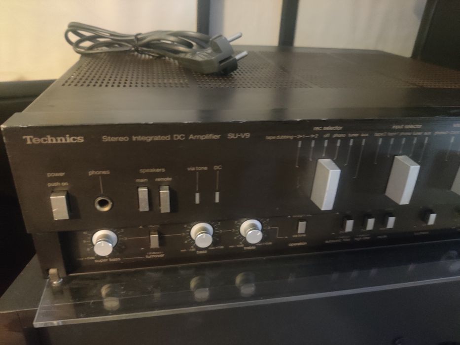 Amplificador technics SU V9