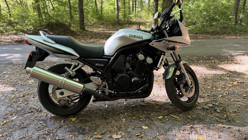 Yamaha FZS6 Fazer 2002