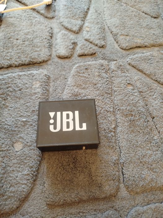 Głośnik JBL czarny
