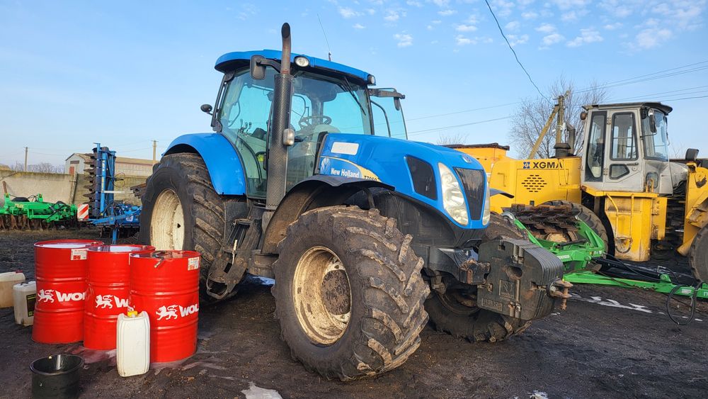 Трактора New Holland T7060