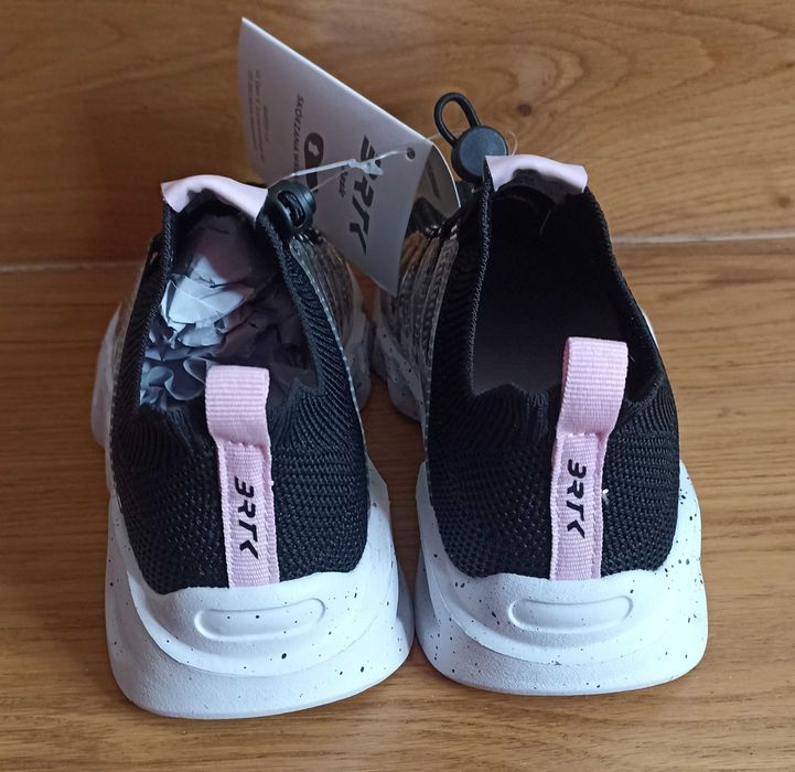 Adidasy buty BRTK Bartek sportowe 33 Sneakersy nowe