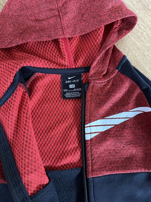 Komplet dresowy Nike Dri-Fit 86-92 czarno czerwony