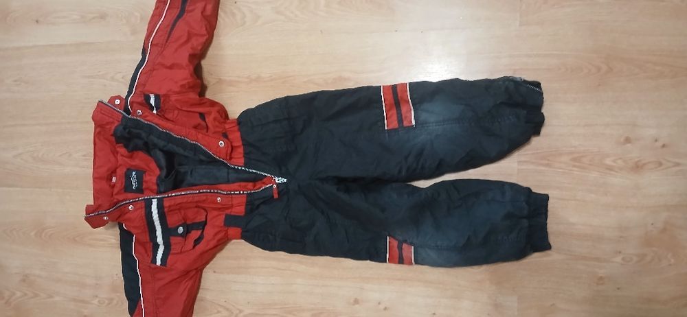 продам дитячий зимній камбінізон