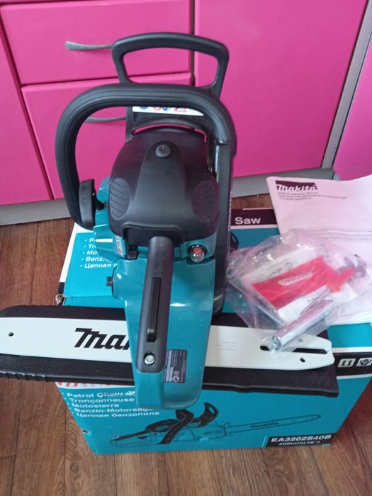 Бензопила макіта makita ea 3202s40 нова!!