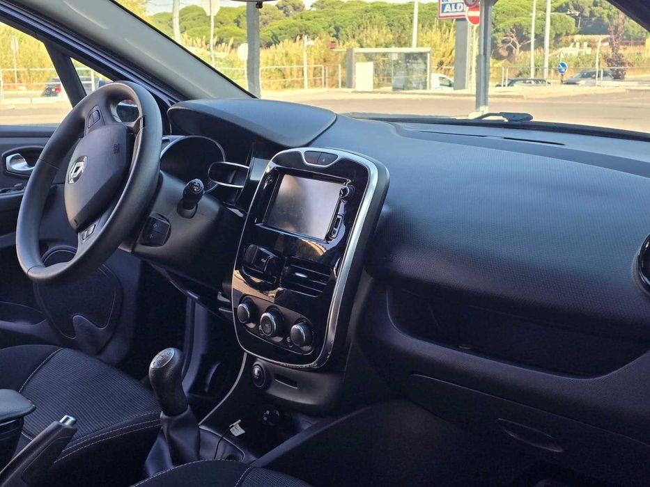 Renaut clio VI 1.2 16 v
